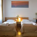 Pergamin 4*