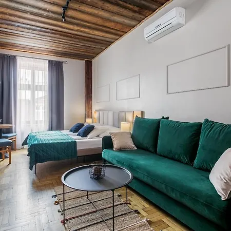 Pergamin Aparthotel 3*